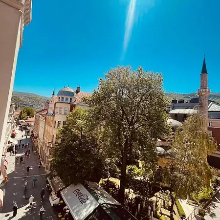 The Location Salon With Main Street View Apartman Sarajevo